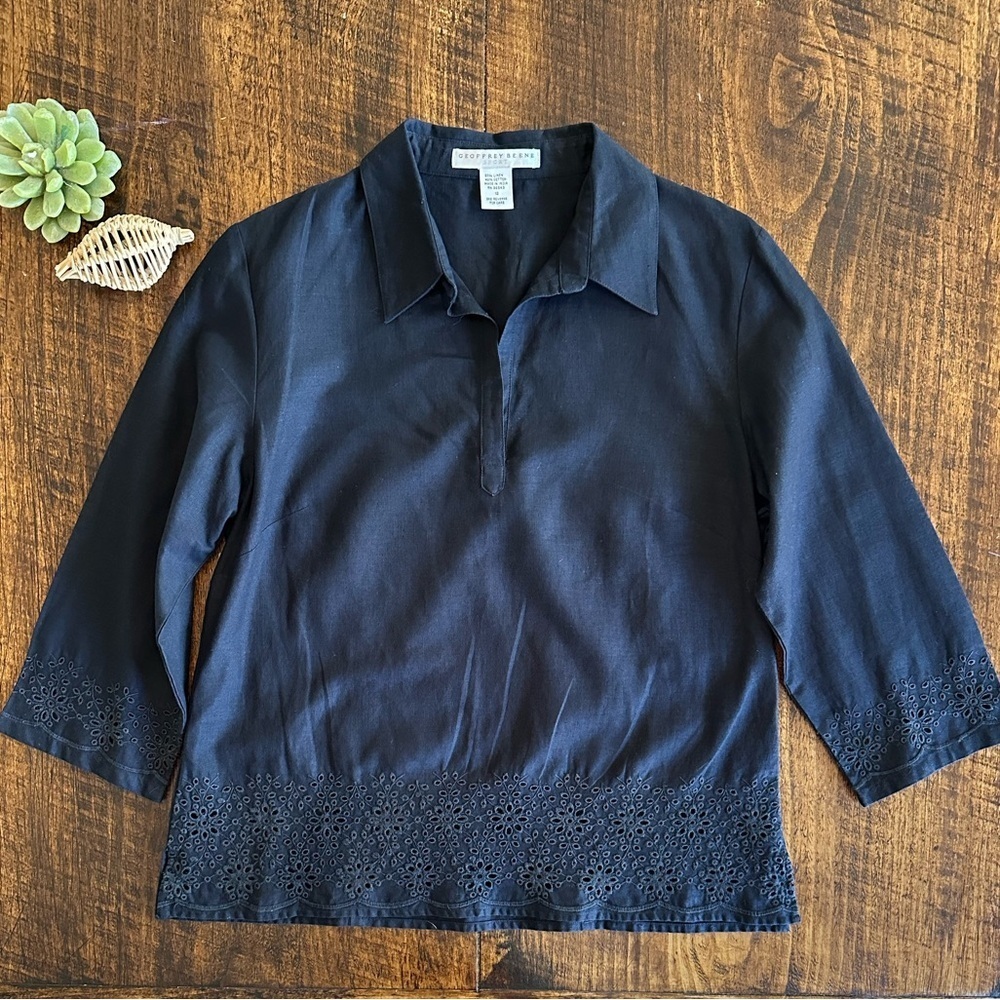 Geoffrey Beene | Linen Blend Collared Split Neck Eyelet Detail Shirt, Size 12